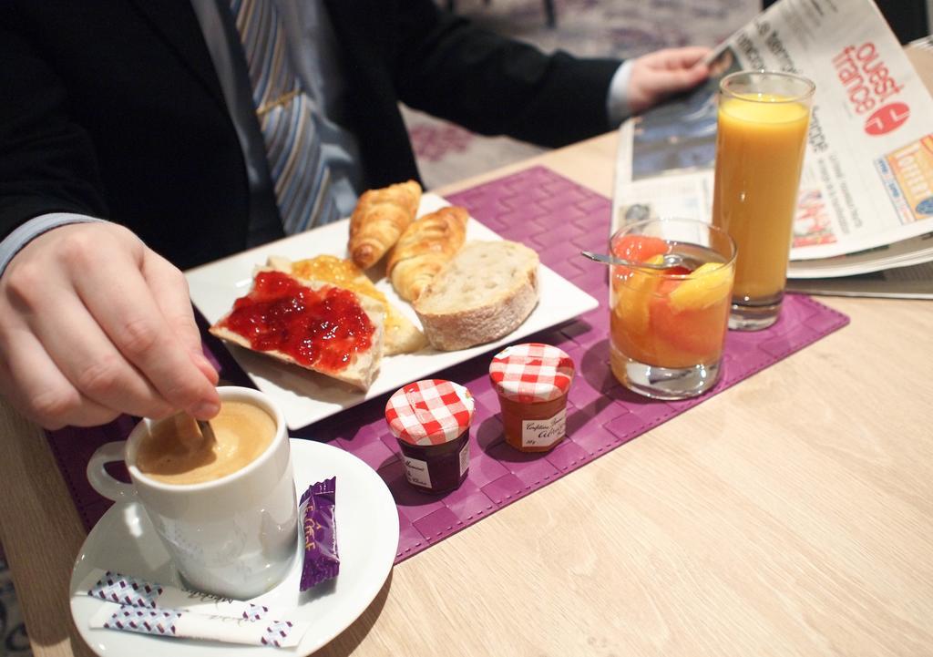 Mercure Angers Centre Gare Exterior foto